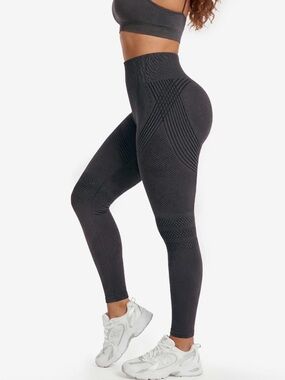 New Silix Wear 3D anti-cellulite Sculpting Leggings - gray size M